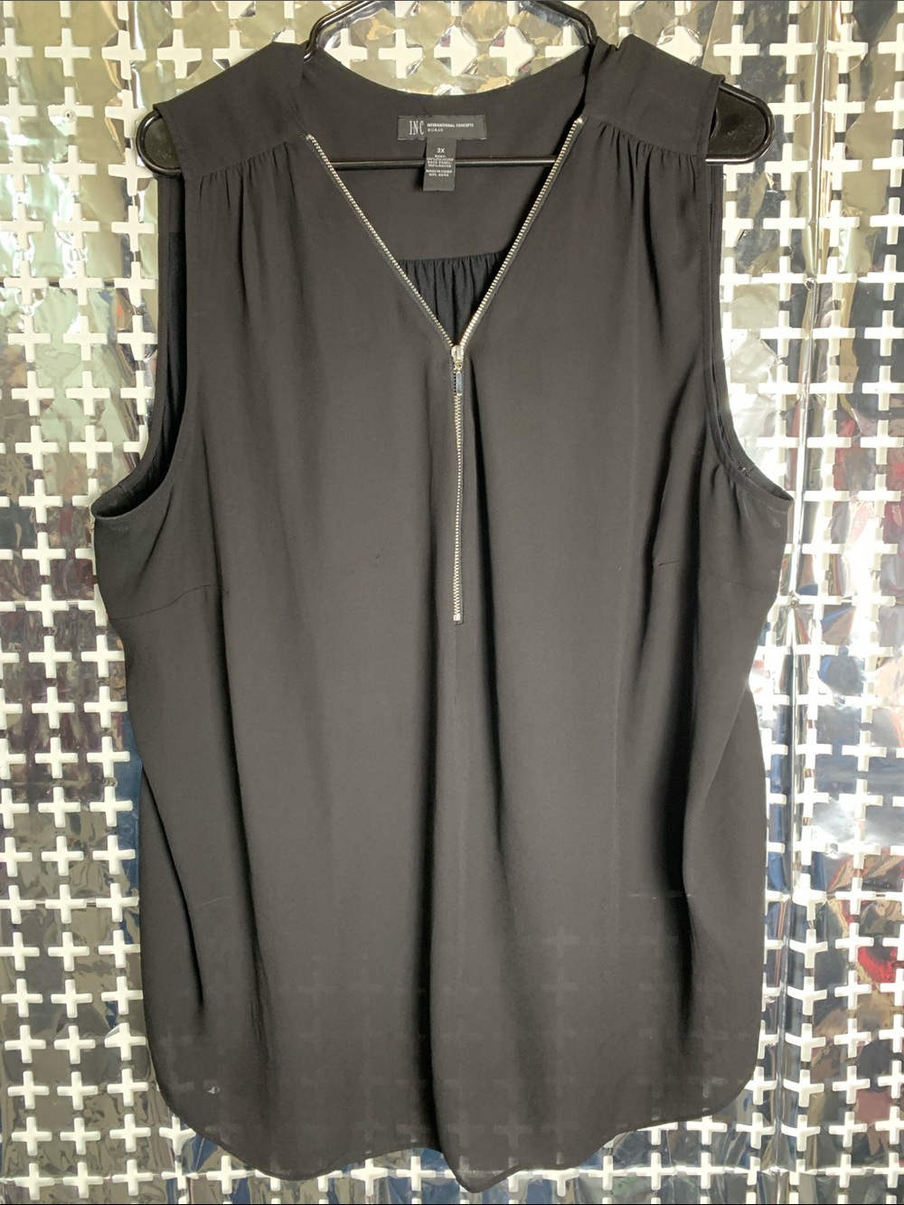 INC International Concepts Black Sleeveless Zip-Front Blouse